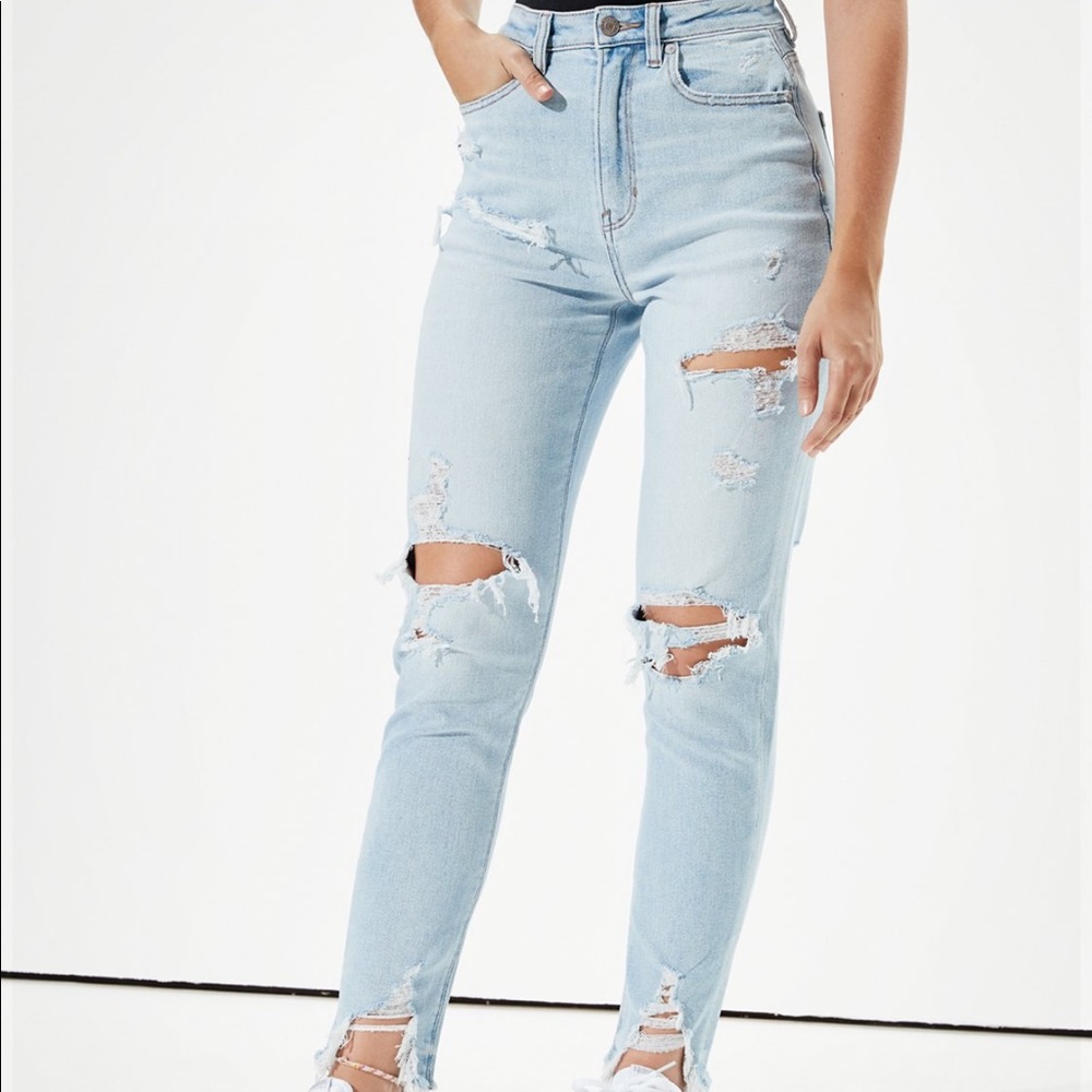 COPY - American Eagle Mom Jeans
